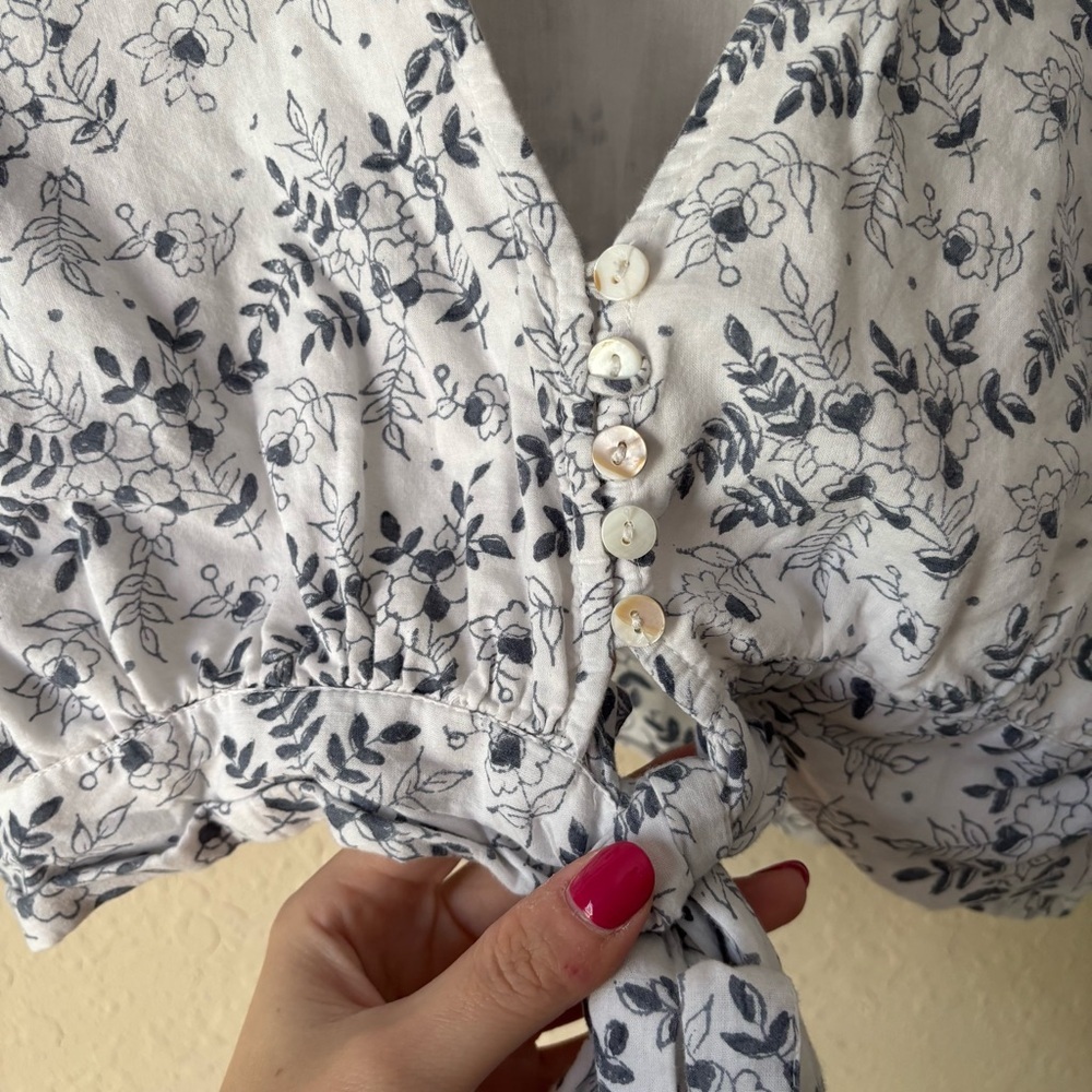 Cleobella | Women's Organic Cotton Floral Cropped 3/4 Sleeve Blouse Size Large - Picture 5 of 9